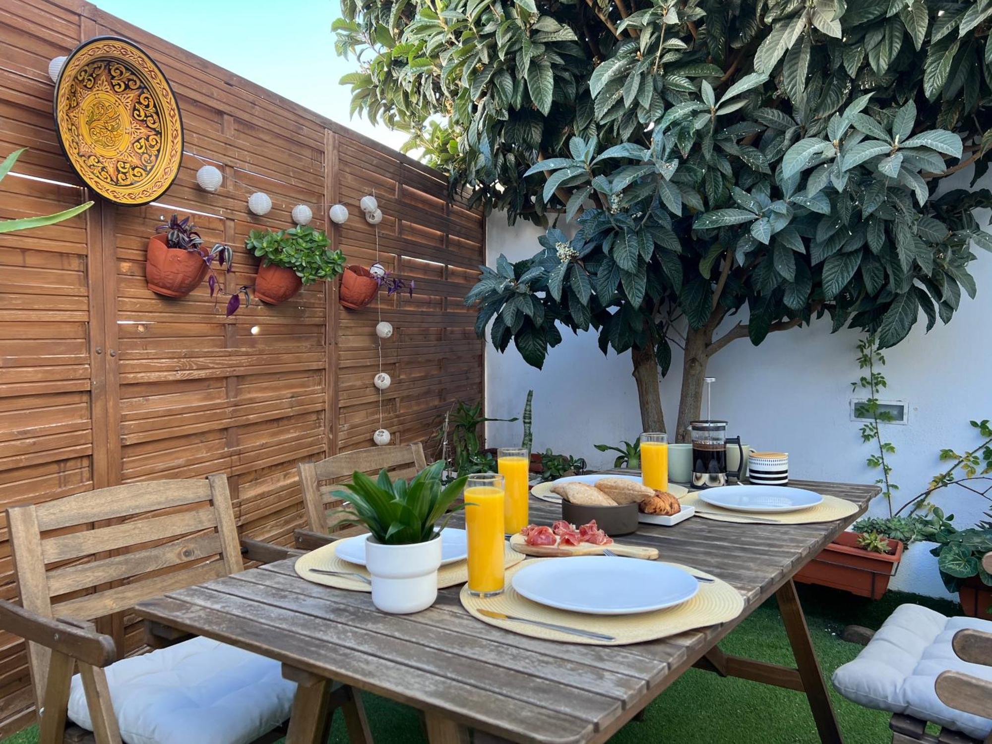 A Levante Conil- Solo Familias Y Parejas Conil De La Frontera Exterior foto